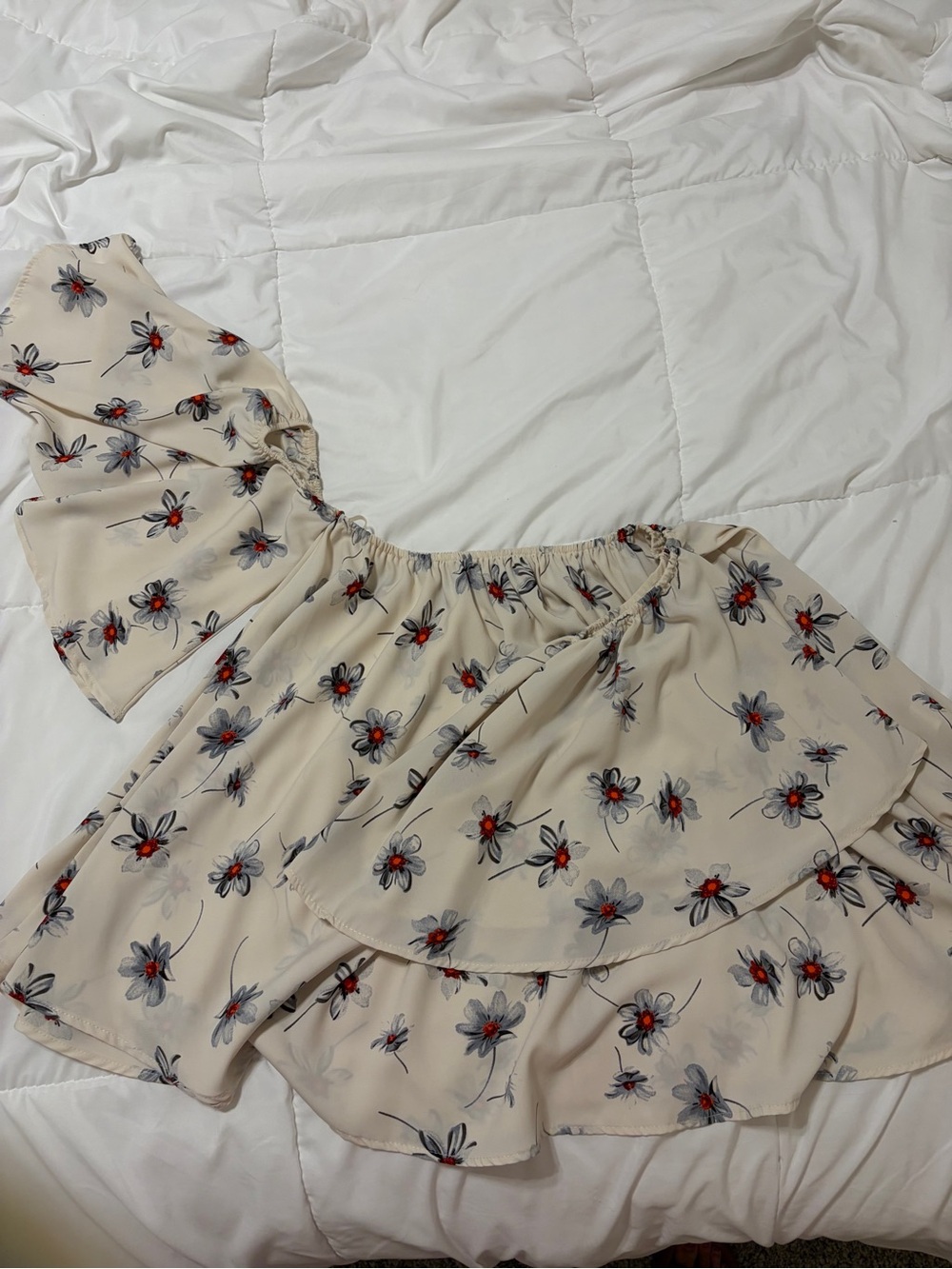 Floral Off-Shoulder Ruffle Shirt
